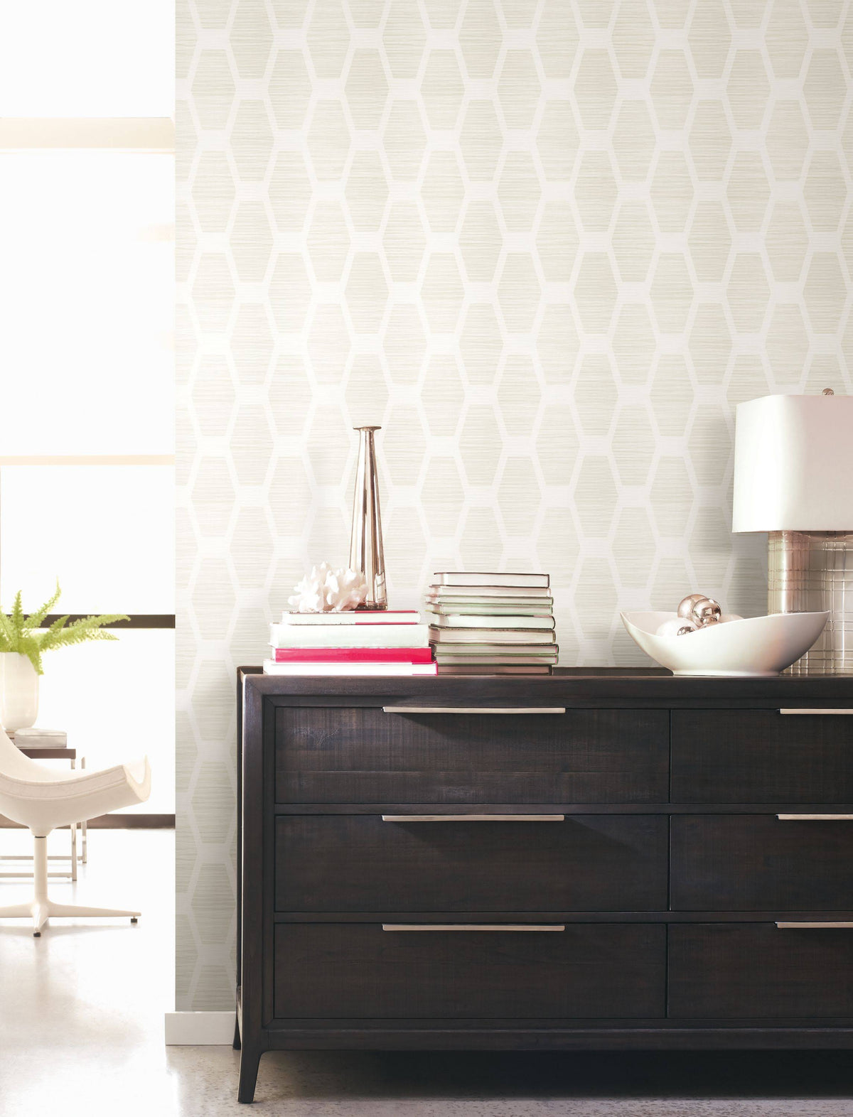 White Congas Stripe Wallpaper Z309392