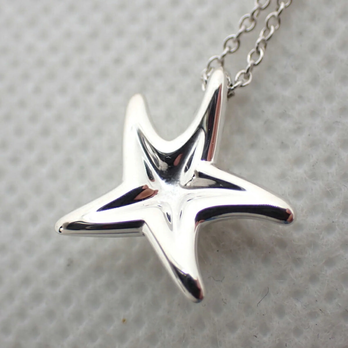 925 Starfish Pendant Necklace P918803