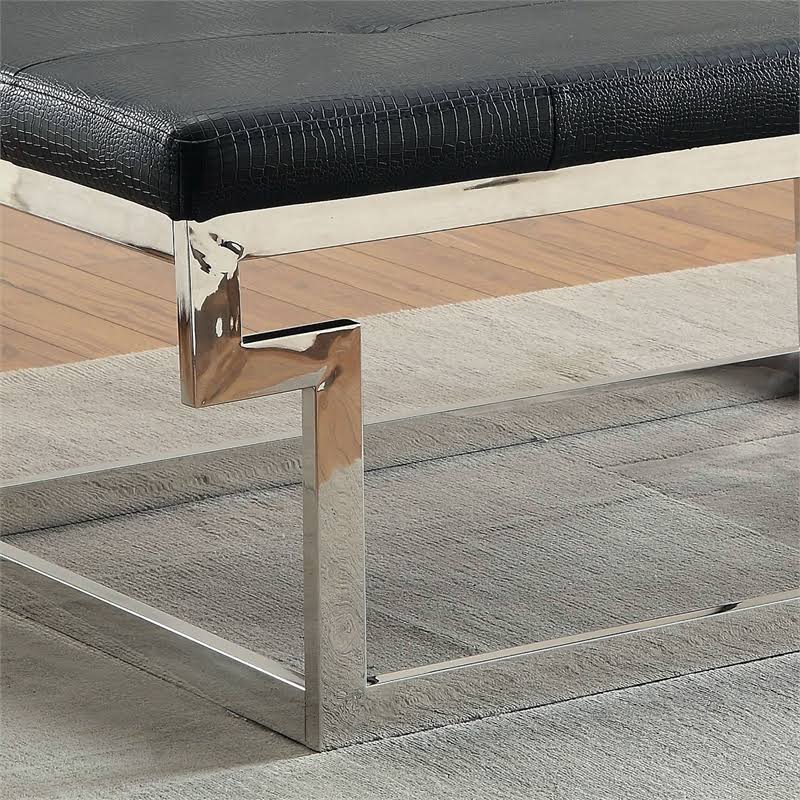 Tufted Faux Leather Bench in Black N5202