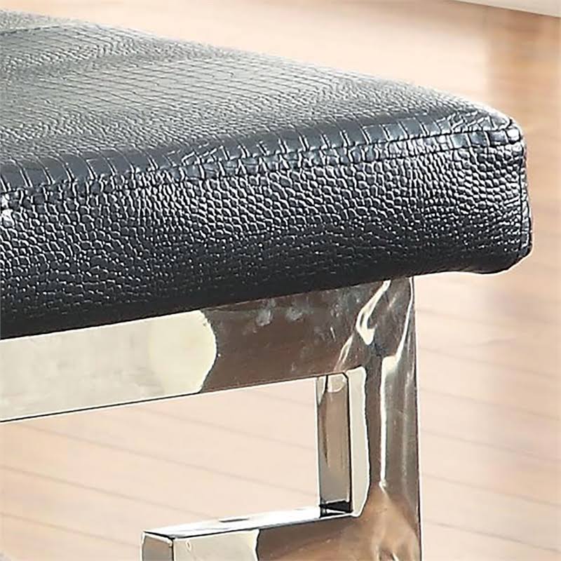 Tufted Faux Leather Bench in Black N5202