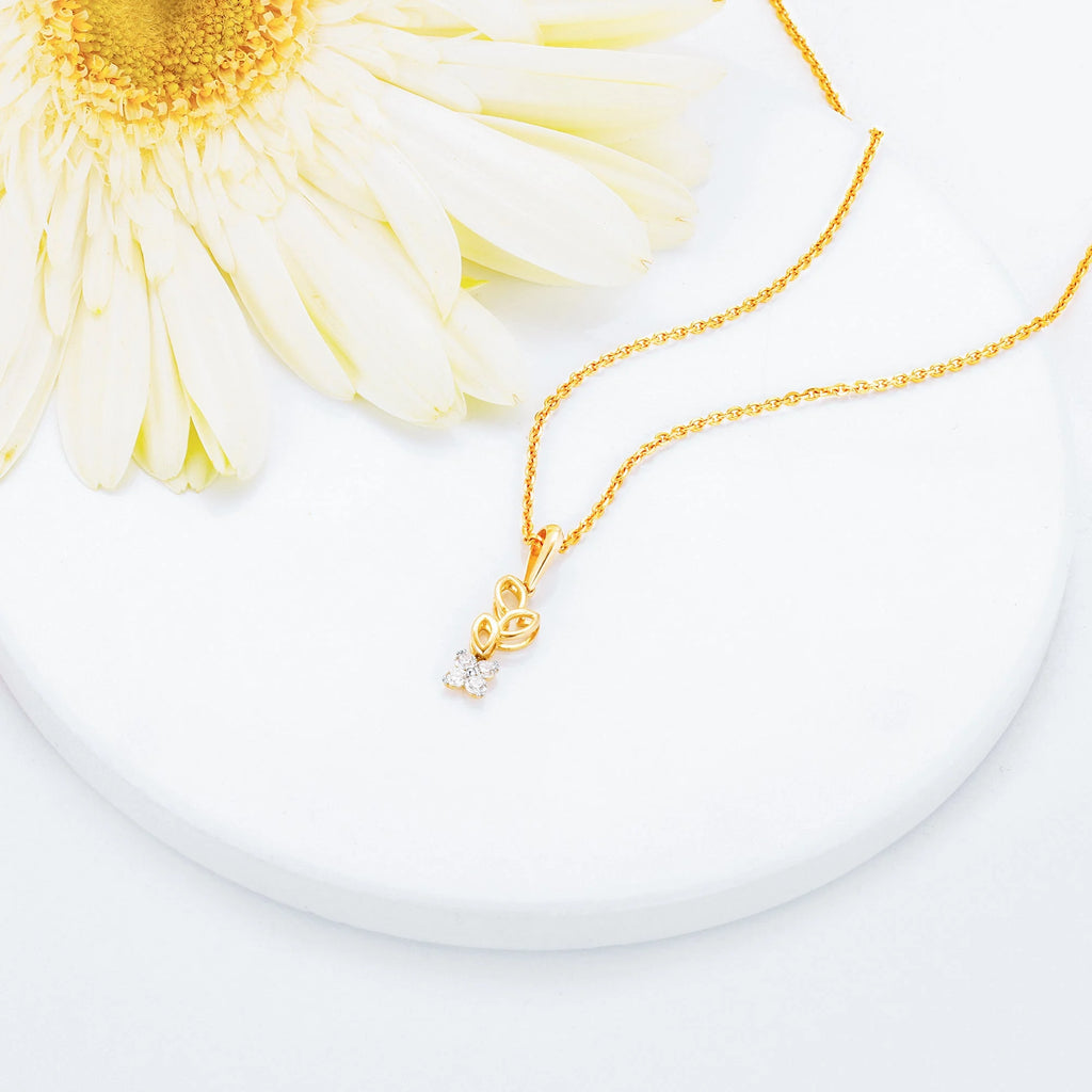 Gold Morning Glory Diamond Pendant O904936