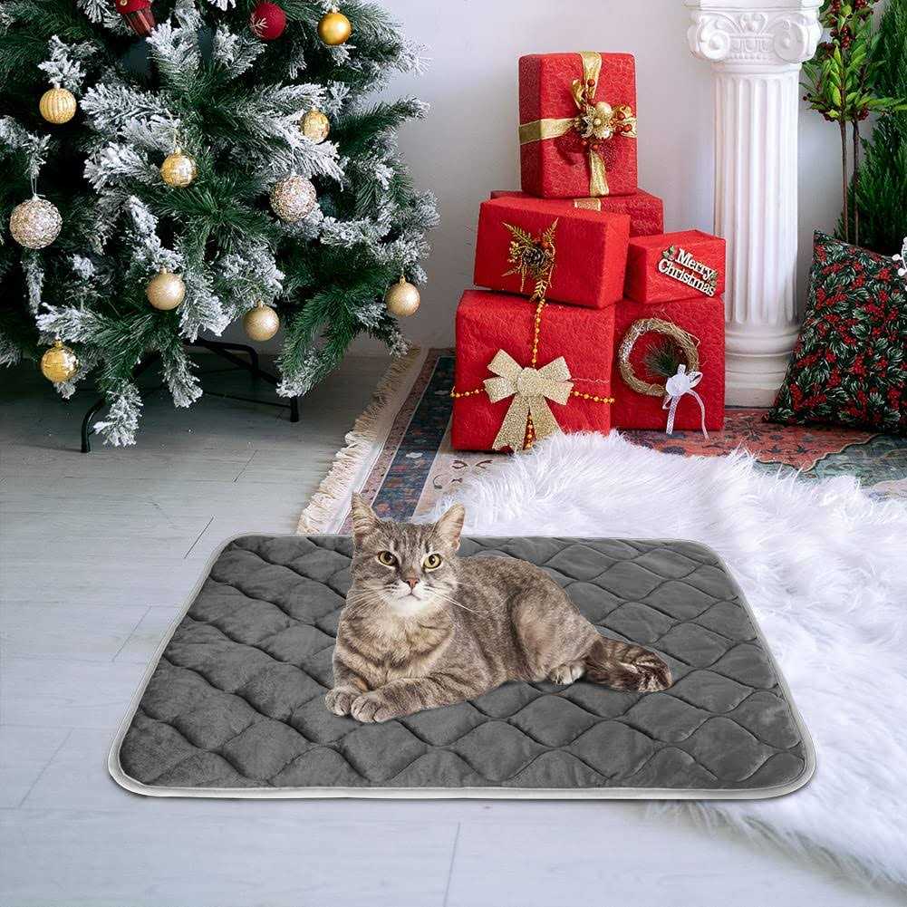 Self Heating Cat Mat Thermal Pet Bed Mat Self-Warming Pet Crate Pad D6234