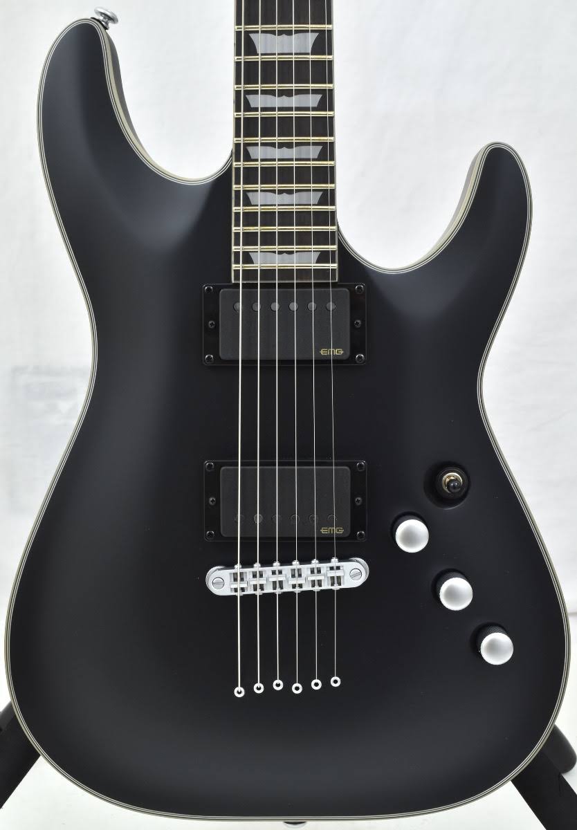 Satin Black Electric Guitar U257364