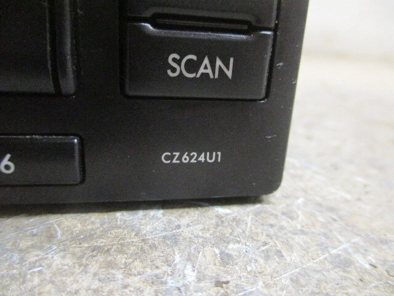 Single CD MP3 WMA Satellite Player Radio J8330