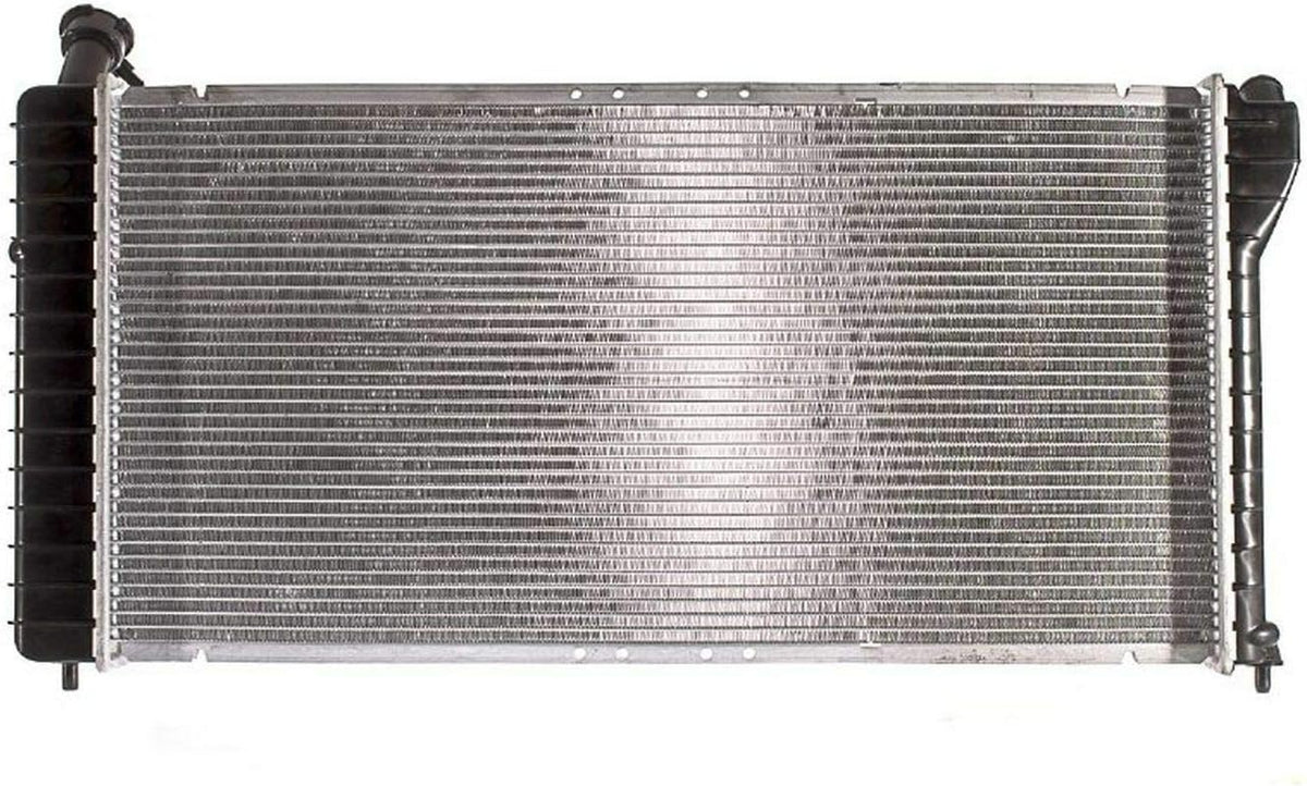 Radiator for Buick Regal Century Chevrolet Impala Monte Carlo 3.1L 3.4L 3.8L V6 Y674