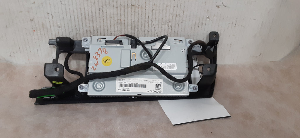 Information Display Screen Y790113