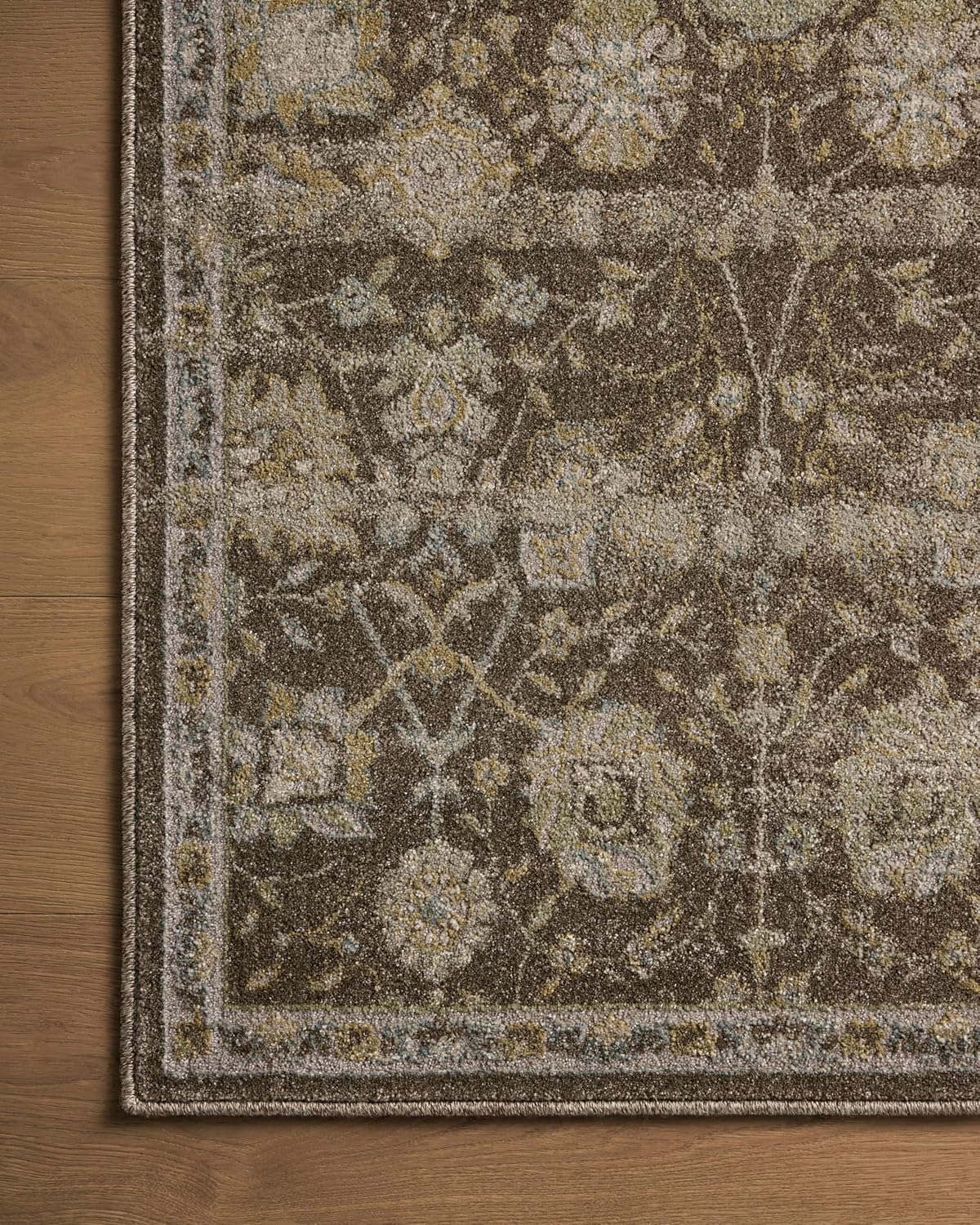 7'-6" x 7'-6" Round Area Rug T251
