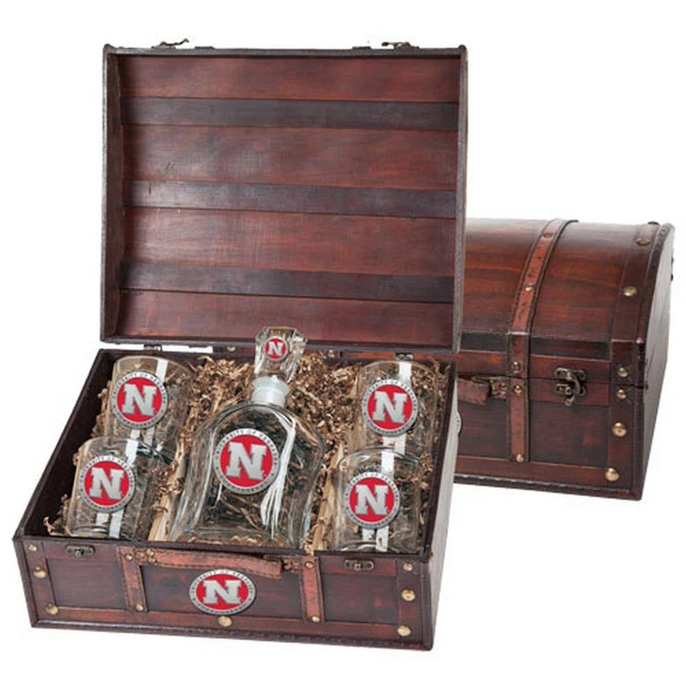 Red Pewter Accent Decanter Chest Set N363