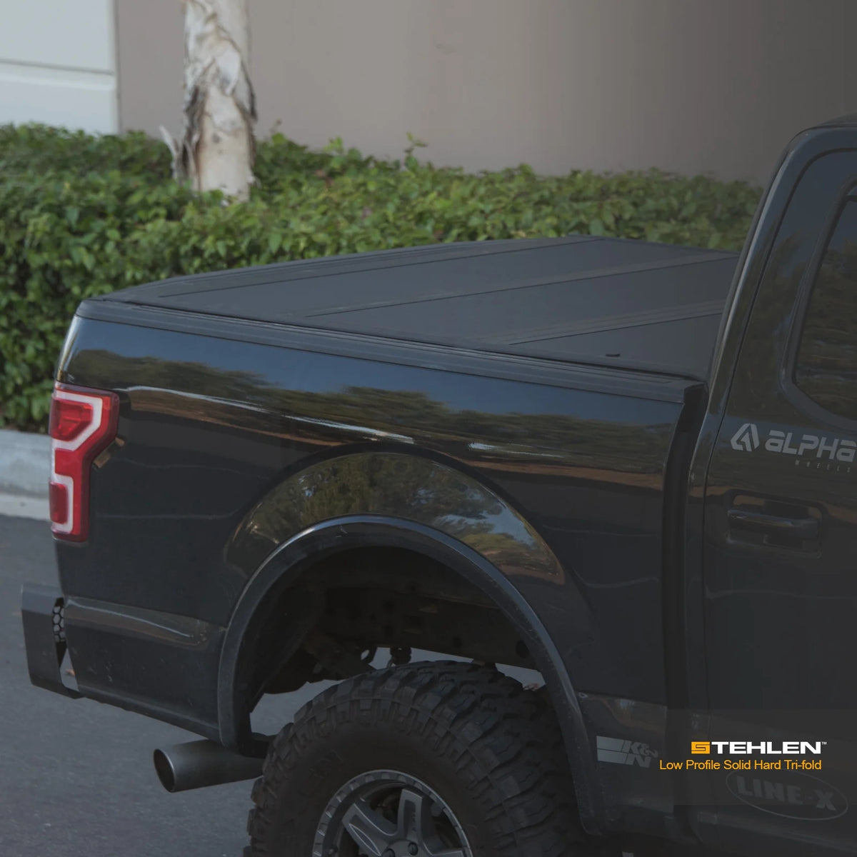Low Profile Hard Aluminum Tri-Fold Tonneau Cover Matte Black L484