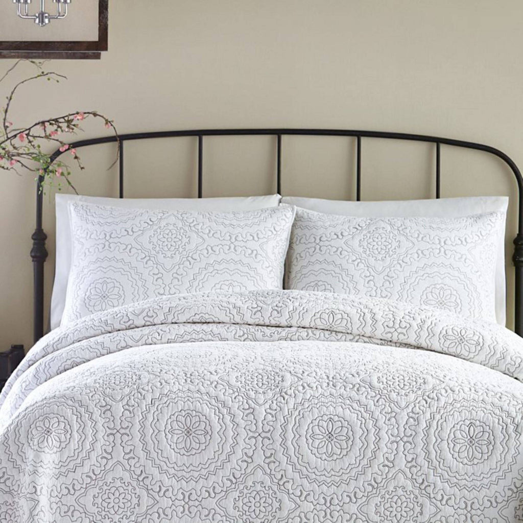 King Grey Medallion Coverlet W655